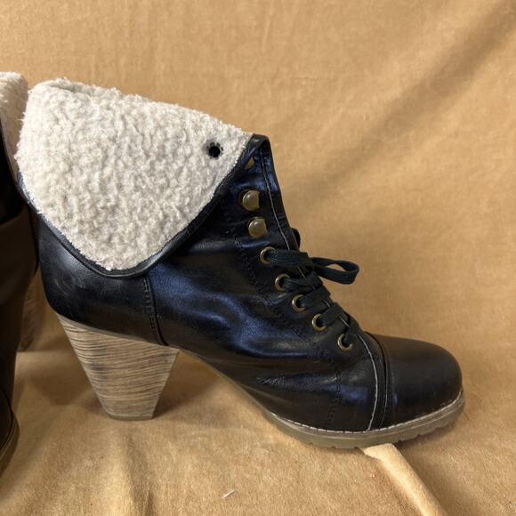 Chelsea Crew Heeled Booties Sherpa Lined Black Lace Up Sz 10 - Picture 3 of 8